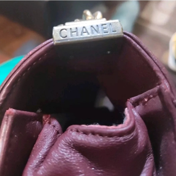 CHANEL Quilted Boy Bag in burgundy RARE!!! - Picture 7 of 16